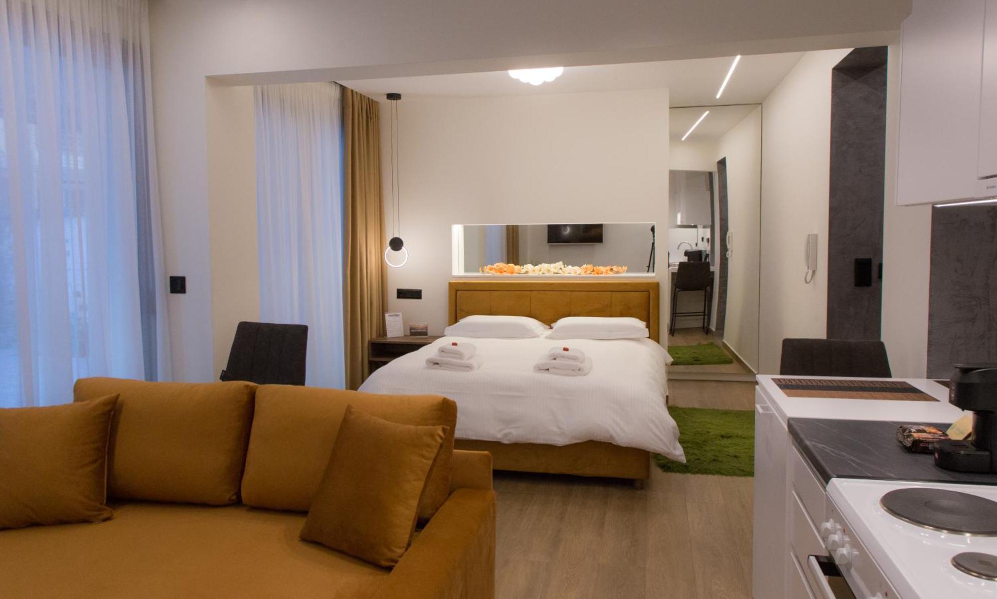 Anasa Studio - Studio Apartment With Yard - Ioannina City Center ภายนอก รูปภาพ