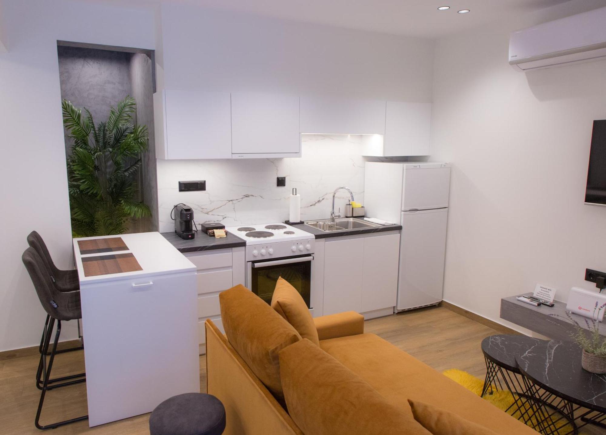 Anasa Studio - Studio Apartment With Yard - Ioannina City Center ภายนอก รูปภาพ