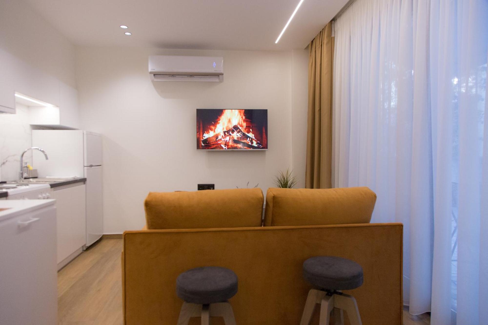 Anasa Studio - Studio Apartment With Yard - Ioannina City Center ภายนอก รูปภาพ
