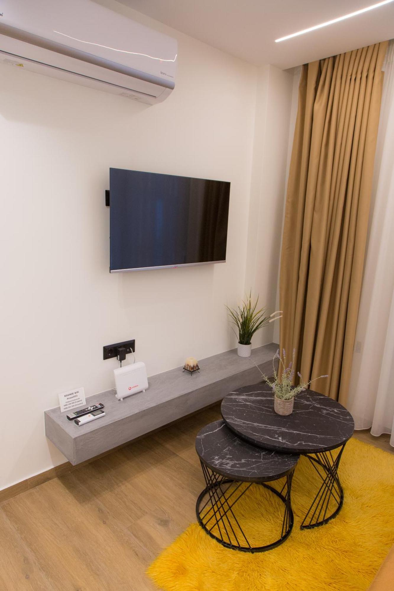 Anasa Studio - Studio Apartment With Yard - Ioannina City Center ภายนอก รูปภาพ