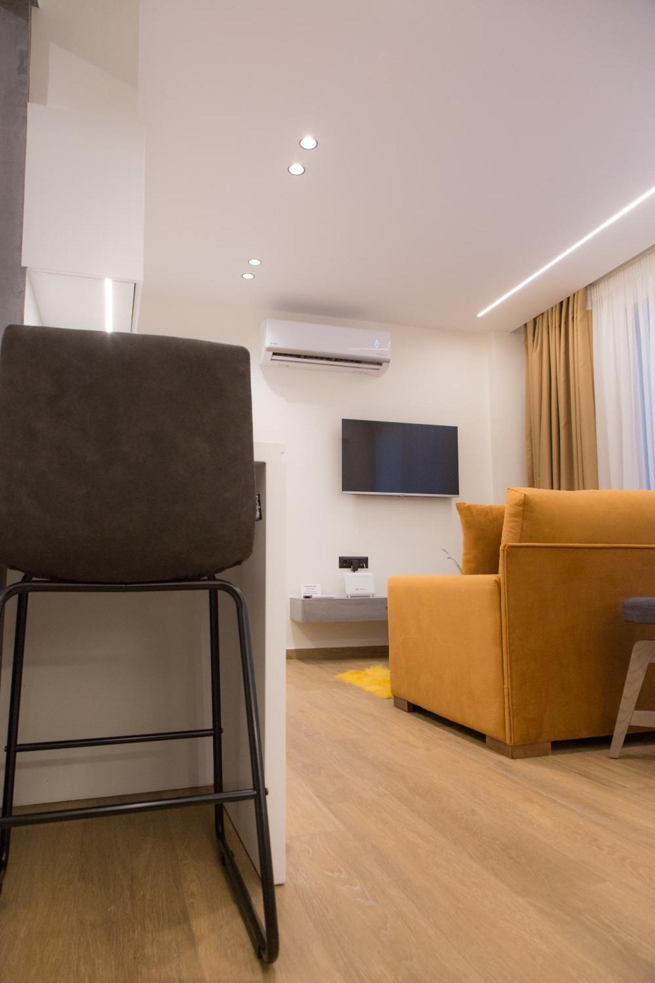 Anasa Studio - Studio Apartment With Yard - Ioannina City Center ภายนอก รูปภาพ